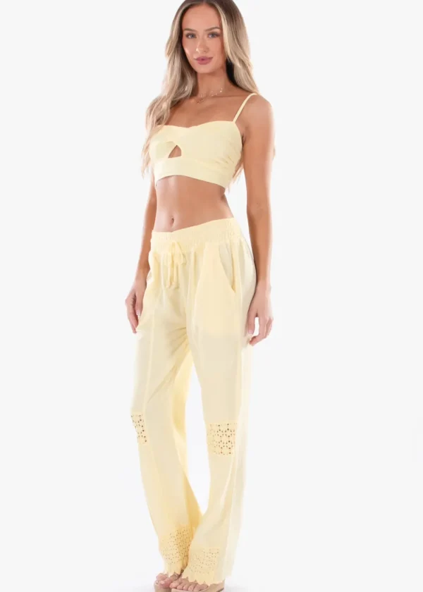 Amber' Cut Front Crop Top